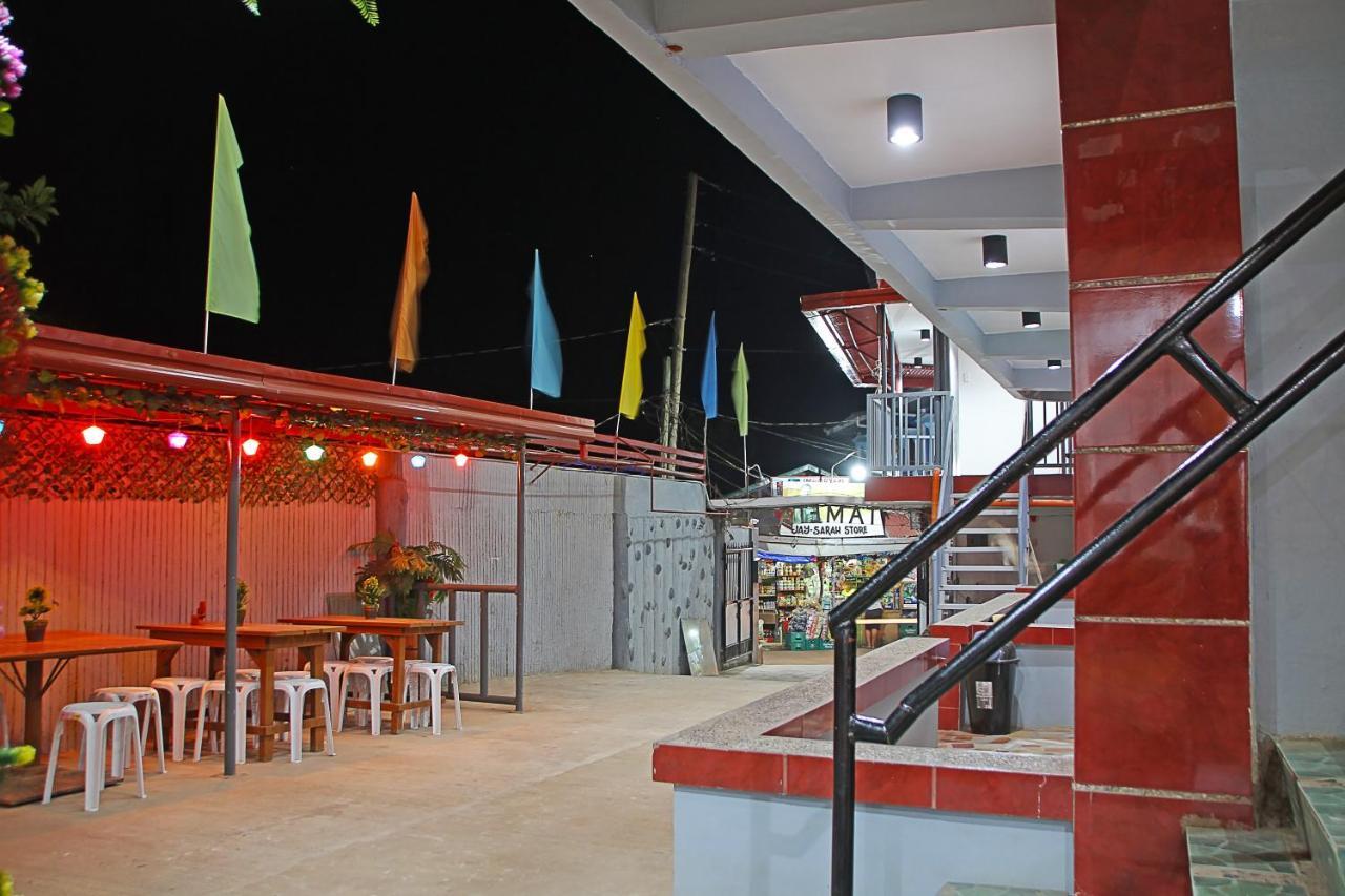Mario'S Travellers Inn Coron Exterior foto