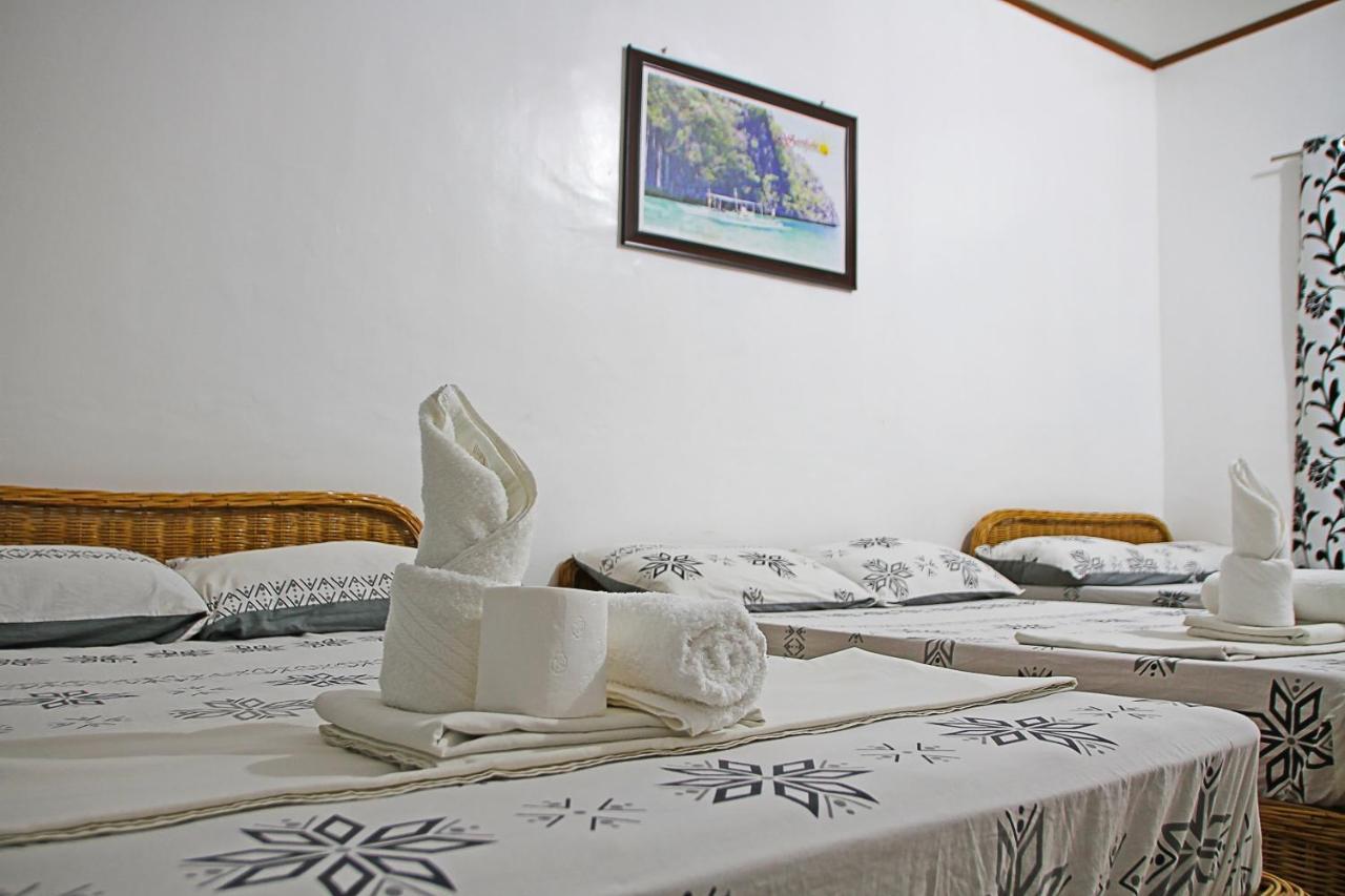 Mario'S Travellers Inn Coron Exterior foto